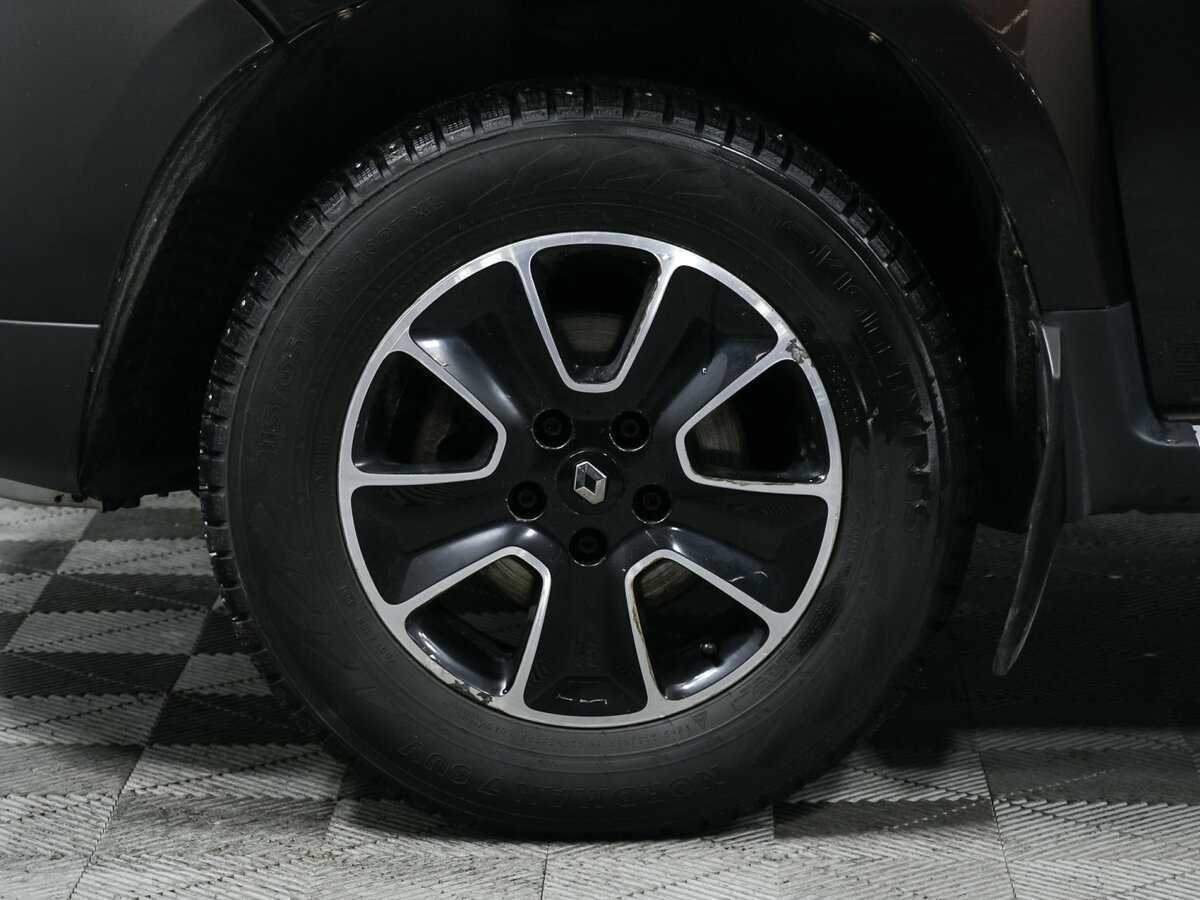 Купить Renault Duster с пробегом. Фото: #11