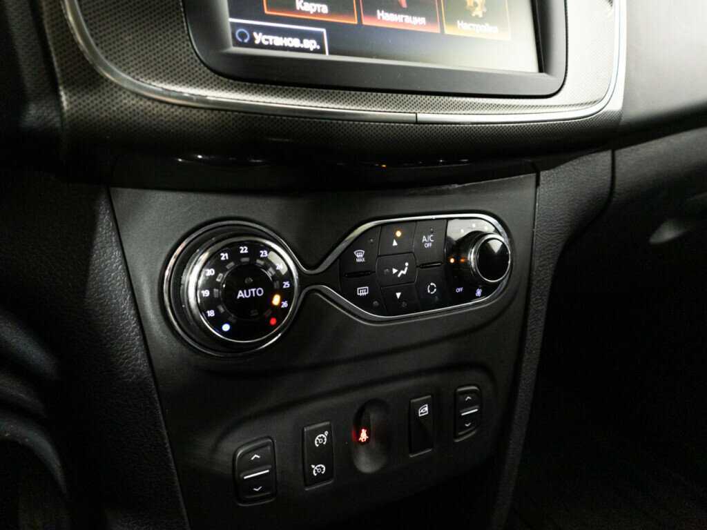 Купить Renault Sandero с пробегом. Фото: #15