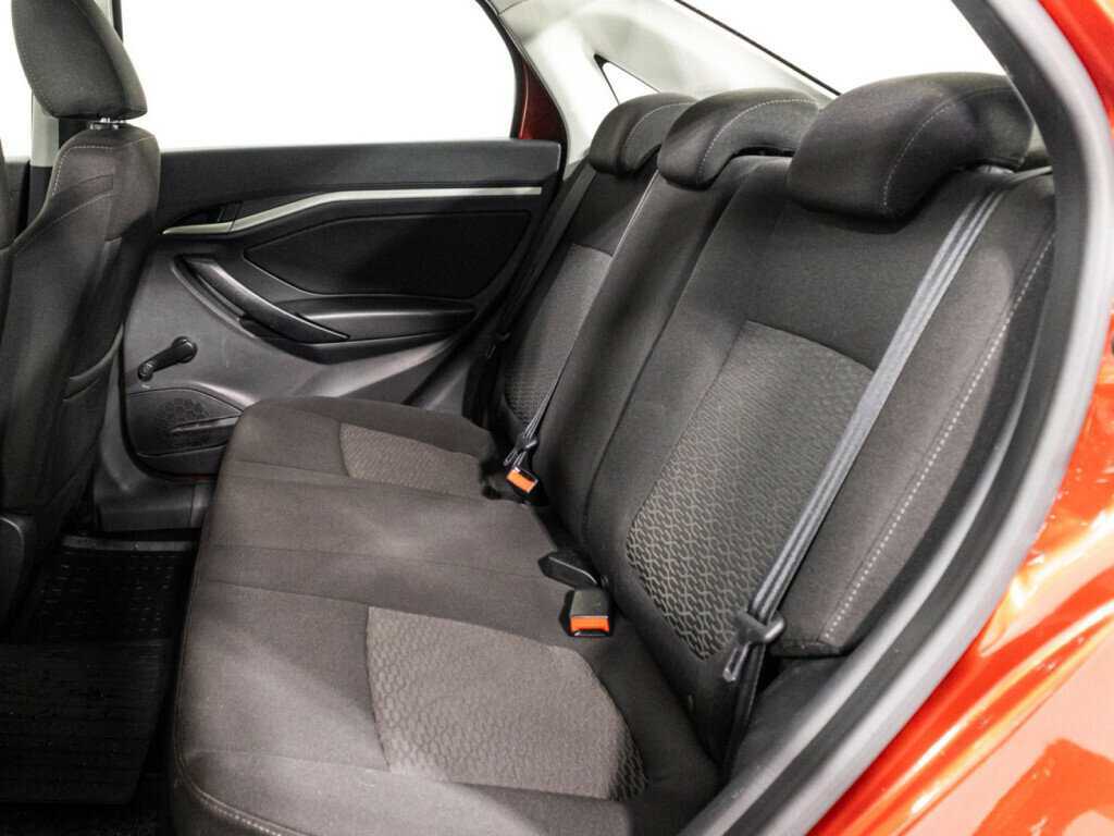 Купить Lada (ВАЗ) Vesta с пробегом. Фото: #9