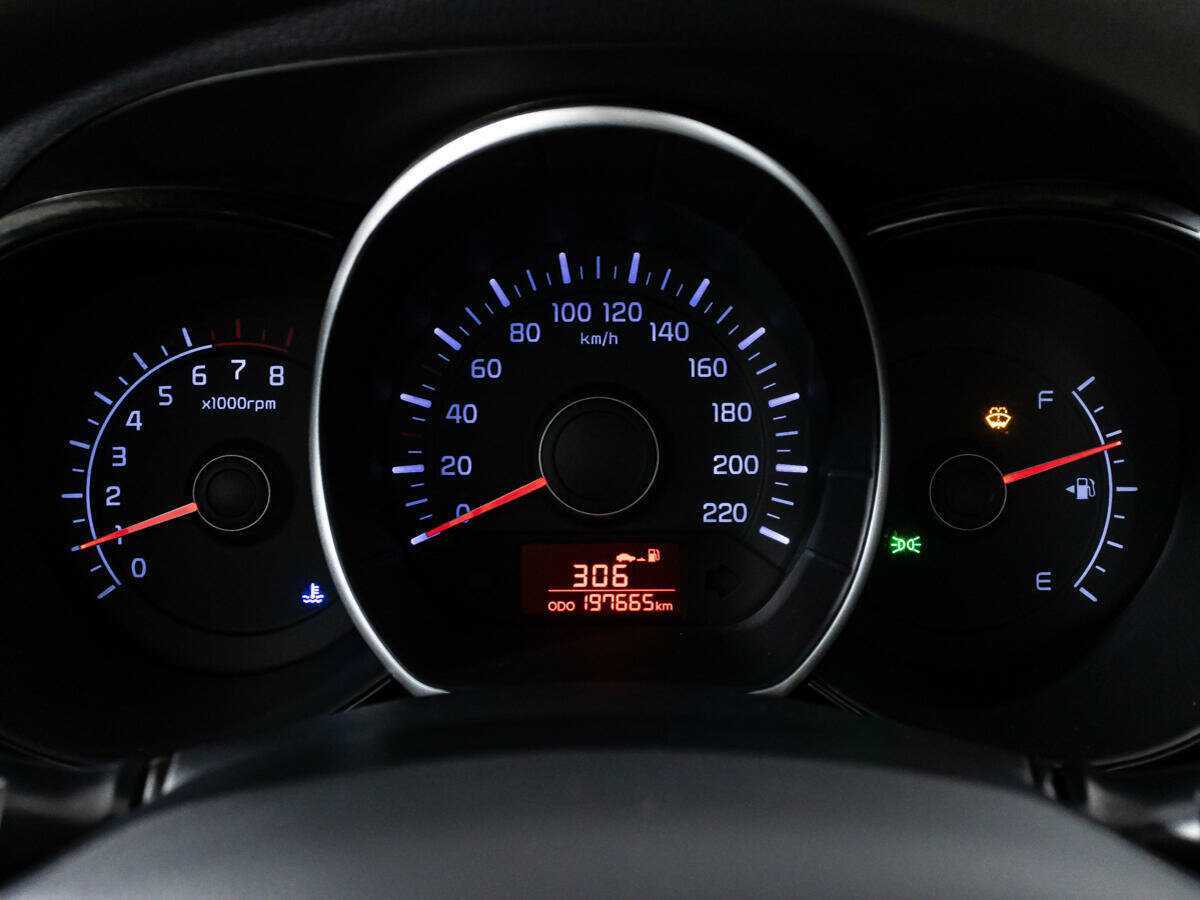 Купить Kia Rio с пробегом. Фото: #11