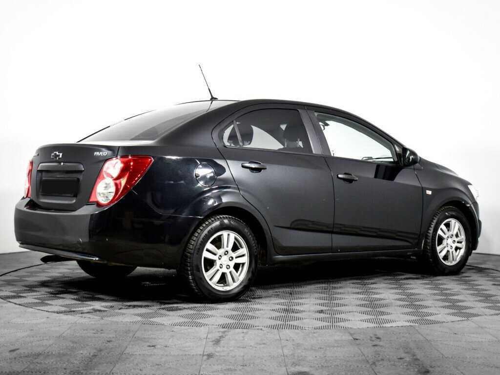 Купить Chevrolet Aveo с пробегом. Фото: #4