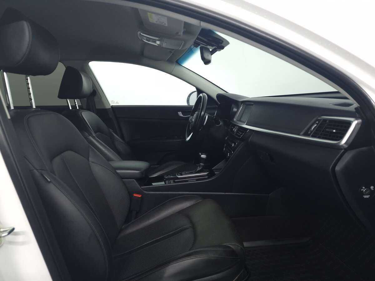 Купить Kia Optima с пробегом. Фото: #22
