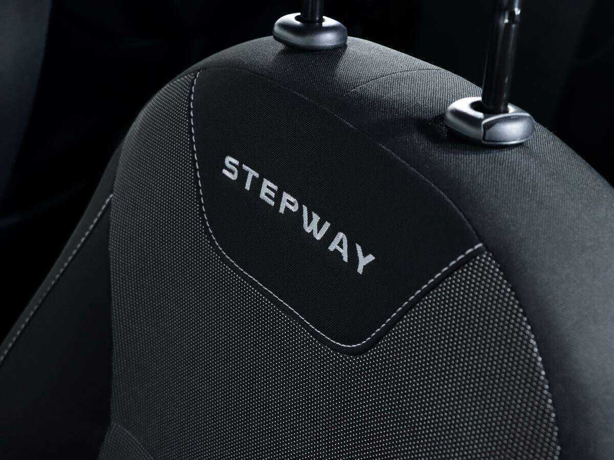 Купить Renault Logan с пробегом. Фото: #13