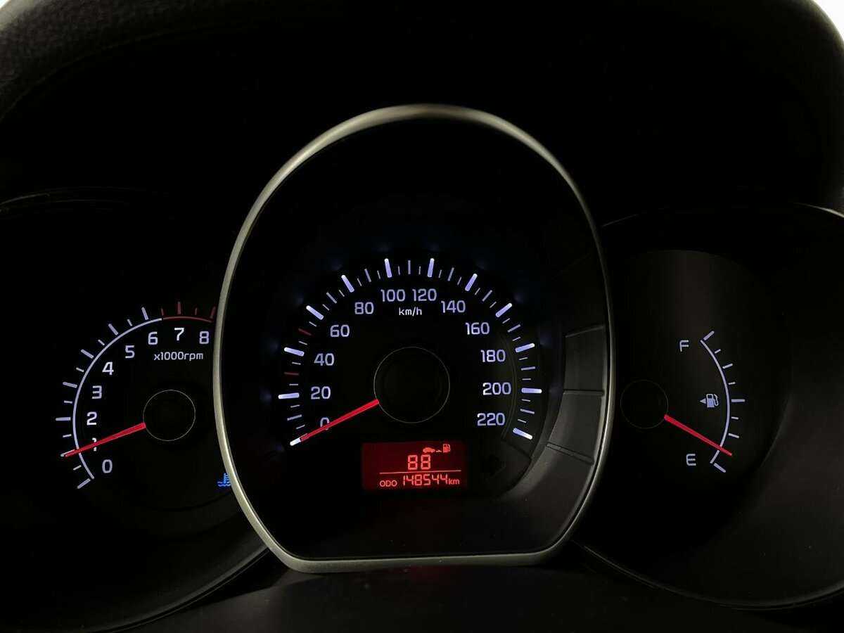 Купить Kia Rio с пробегом. Фото: #10