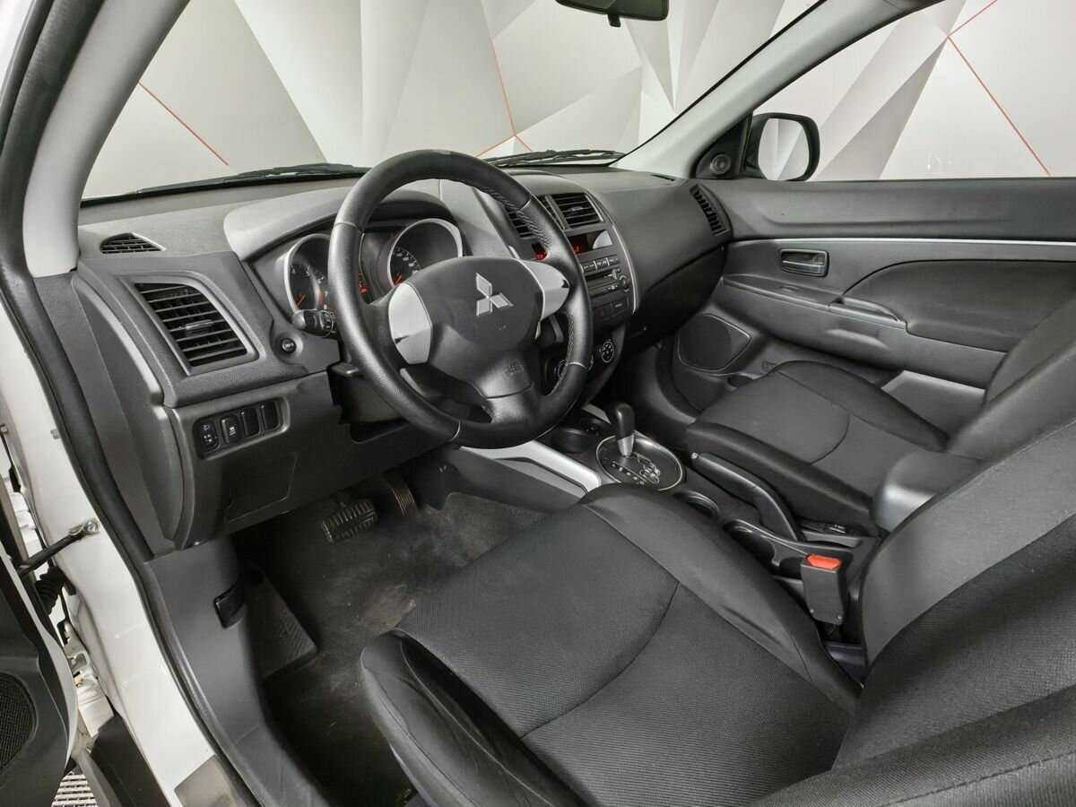 Купить Mitsubishi ASX с пробегом. Фото: #13
