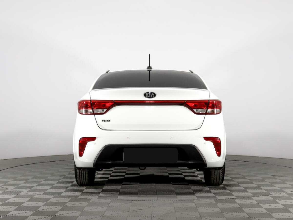 Купить Kia Rio с пробегом. Фото: #5