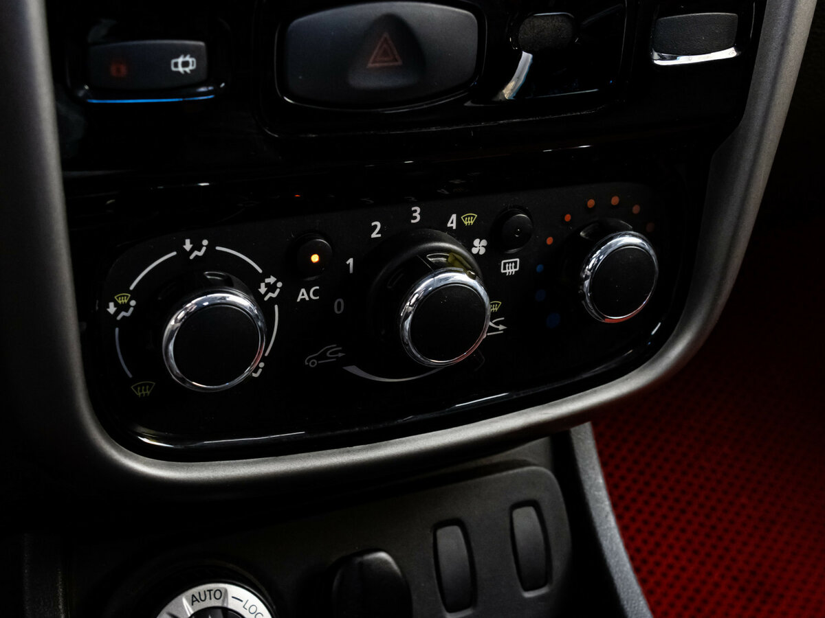 Купить Renault Duster с пробегом. Фото: #8