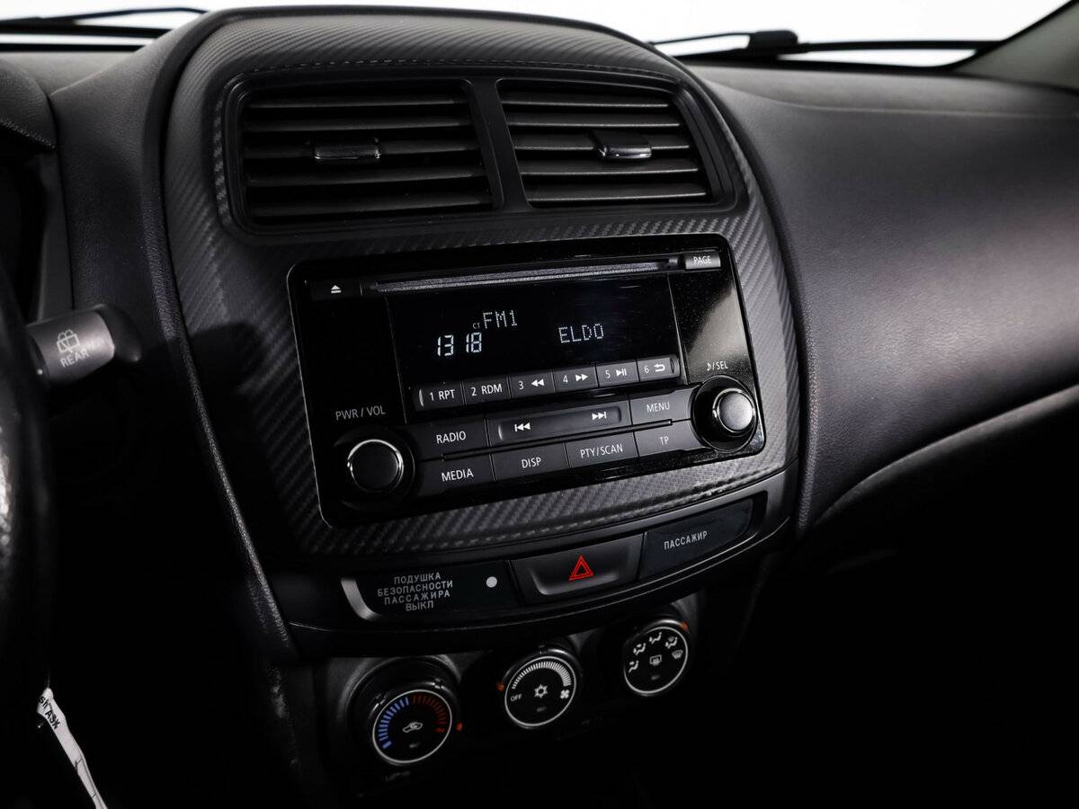 Купить Mitsubishi ASX с пробегом. Фото: #11