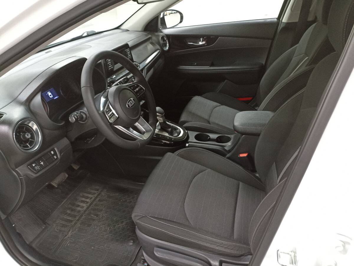 Купить Kia Cerato с пробегом. Фото: #15