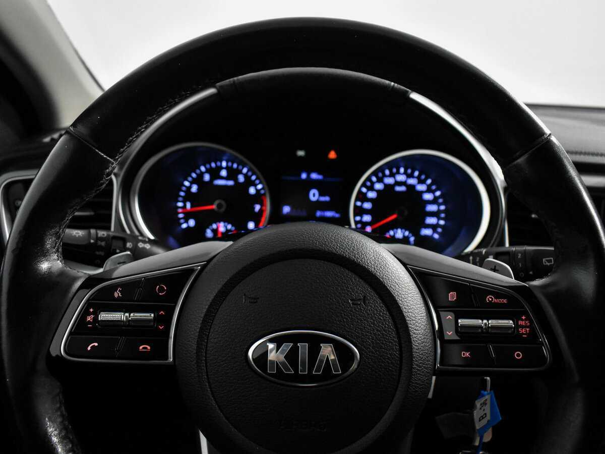 Купить Kia Ceed с пробегом. Фото: #17