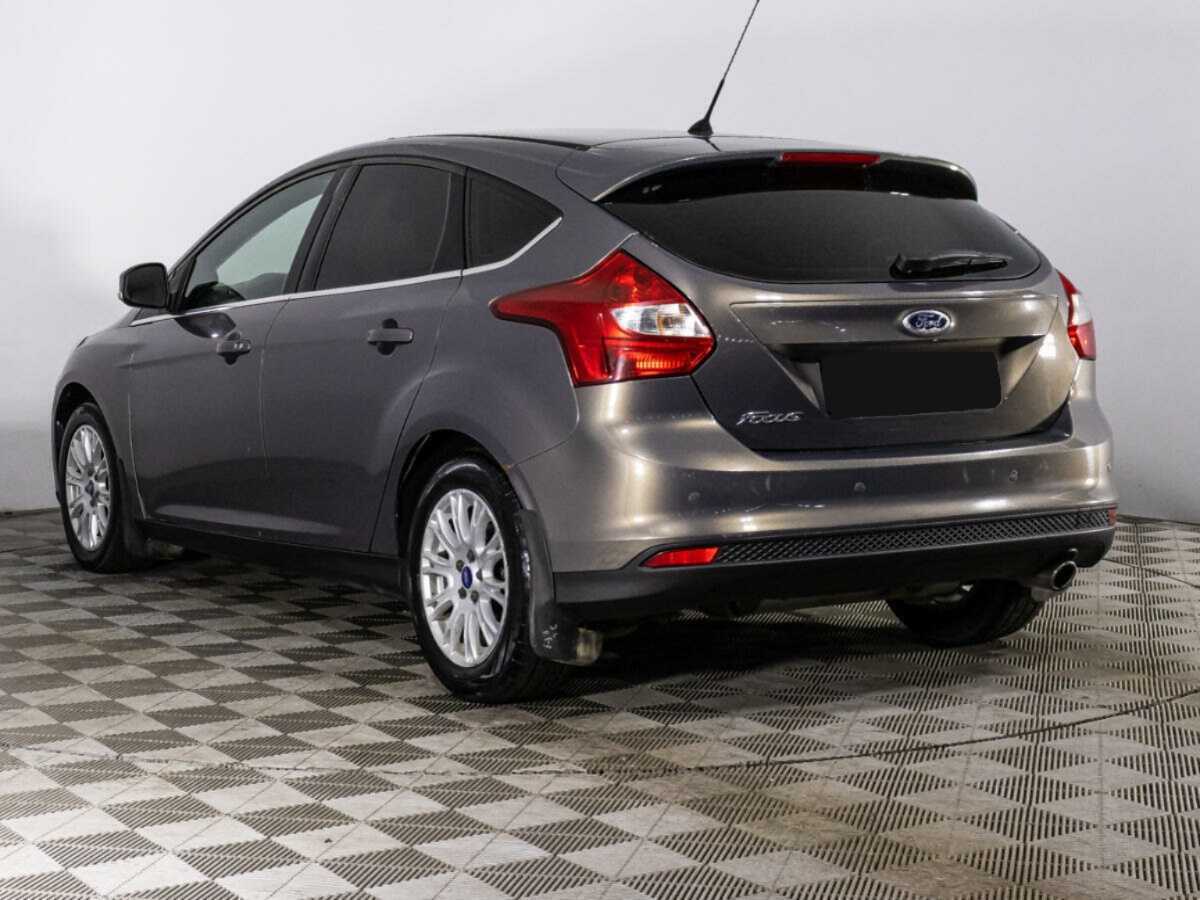 Купить Ford Focus с пробегом. Фото: #4