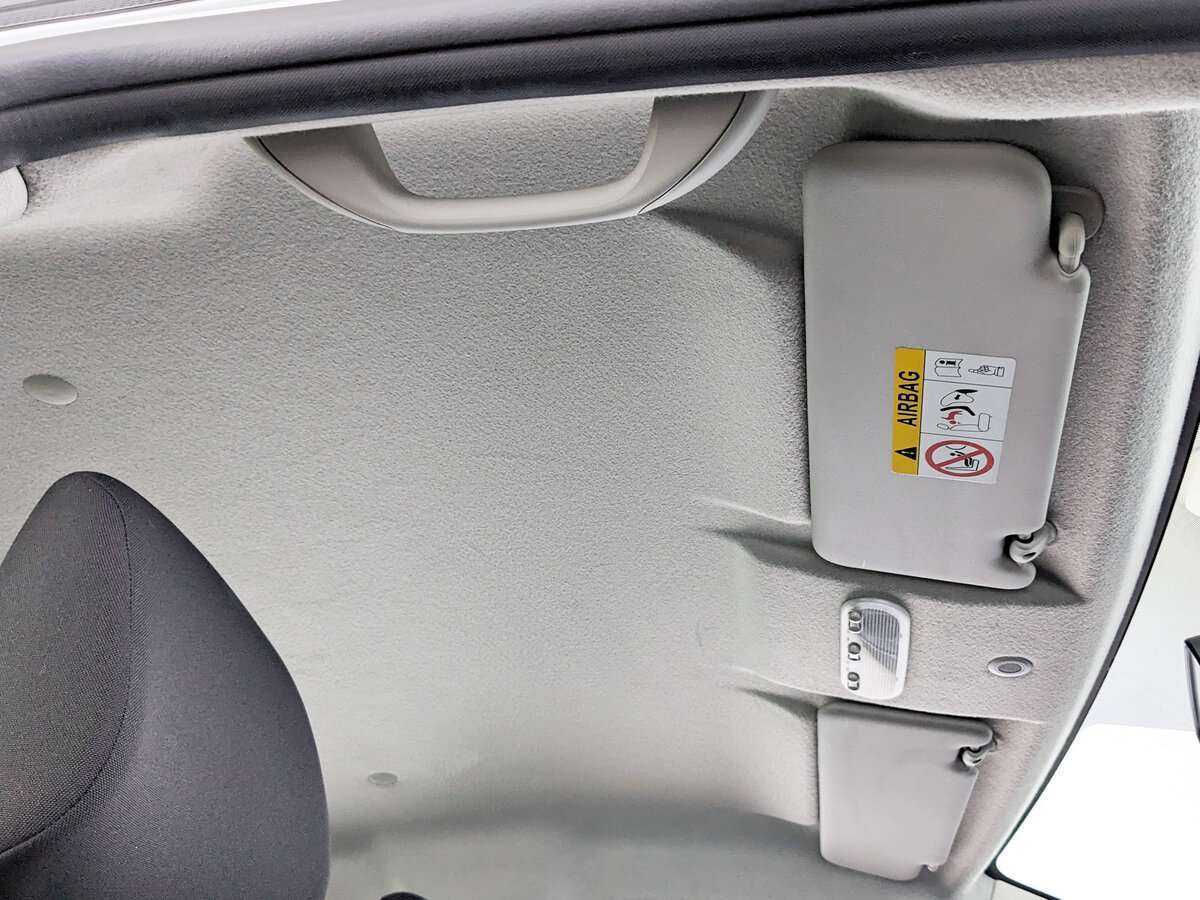 Купить Renault Logan с пробегом. Фото: #17