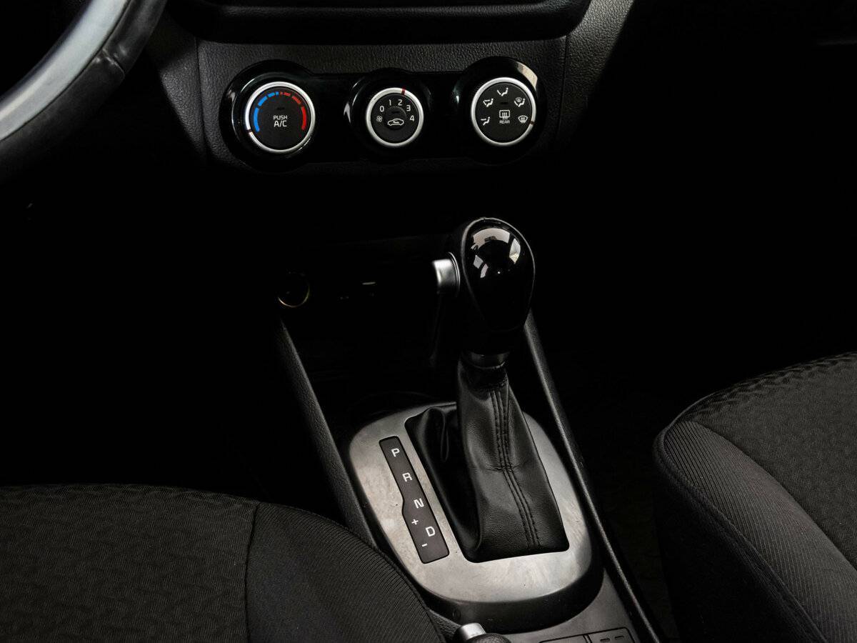 Купить Kia Rio с пробегом. Фото: #12