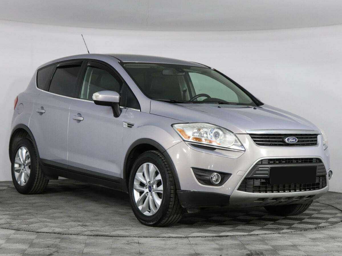 Купить Ford Kuga с пробегом. Фото: #2