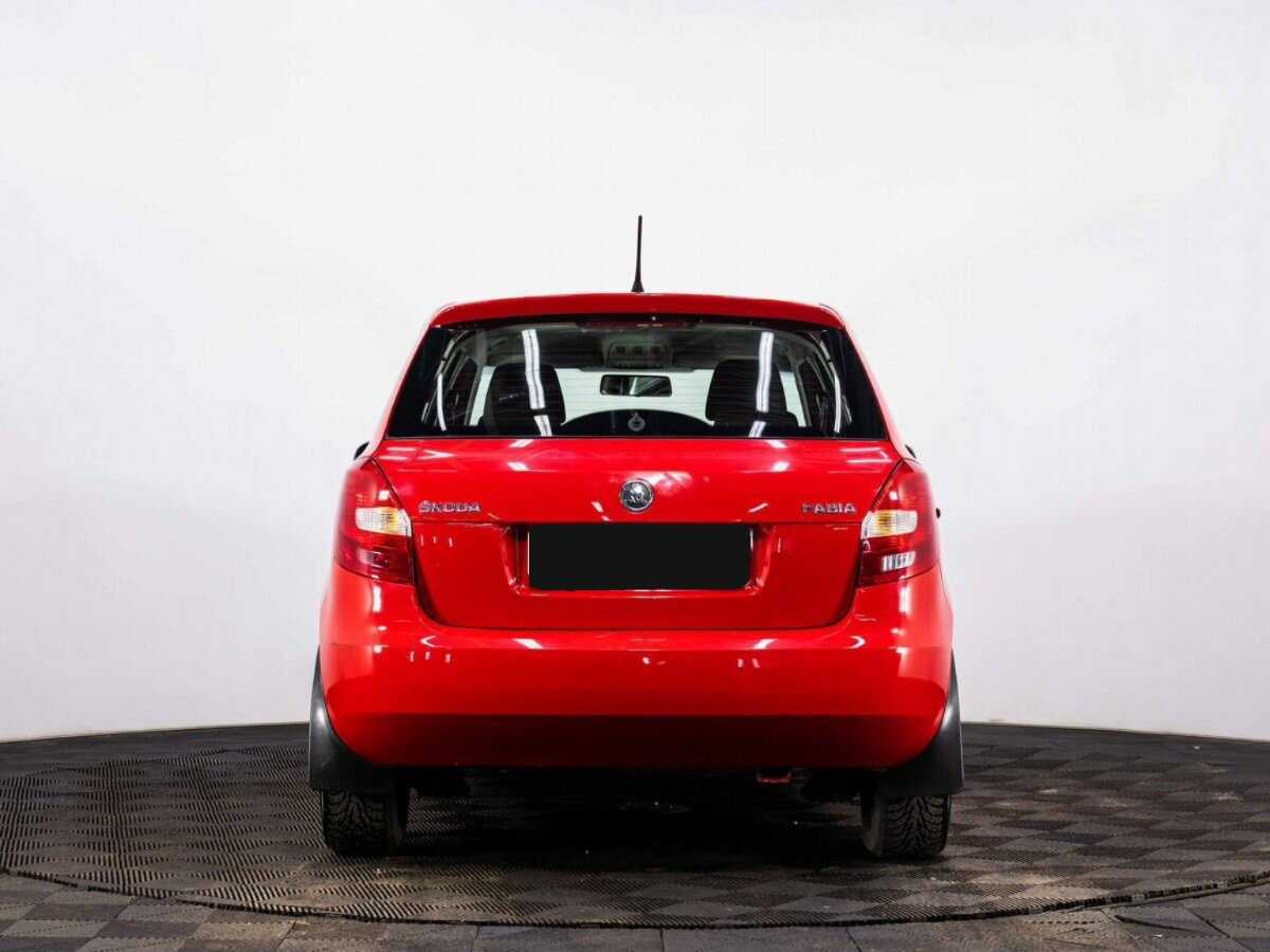 Купить Skoda Fabia с пробегом. Фото: #4