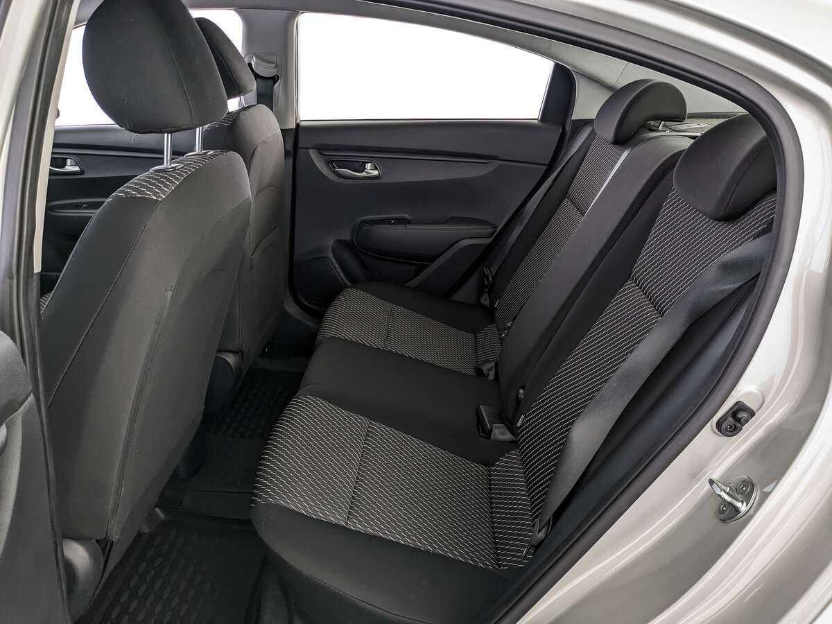 Купить Kia Rio с пробегом. Фото: #12