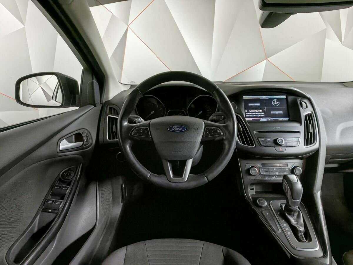 Купить Ford Focus с пробегом. Фото: #13