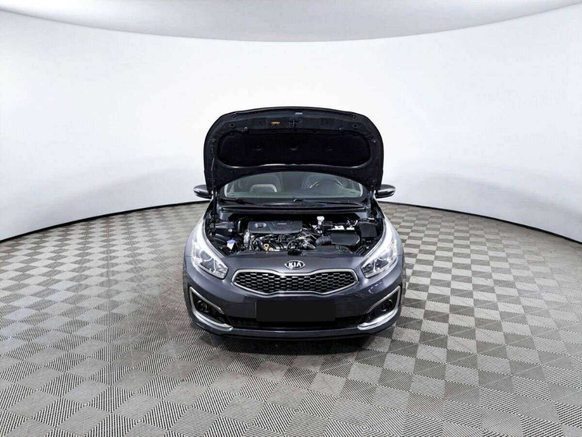 Купить Kia Ceed с пробегом. Фото: #8