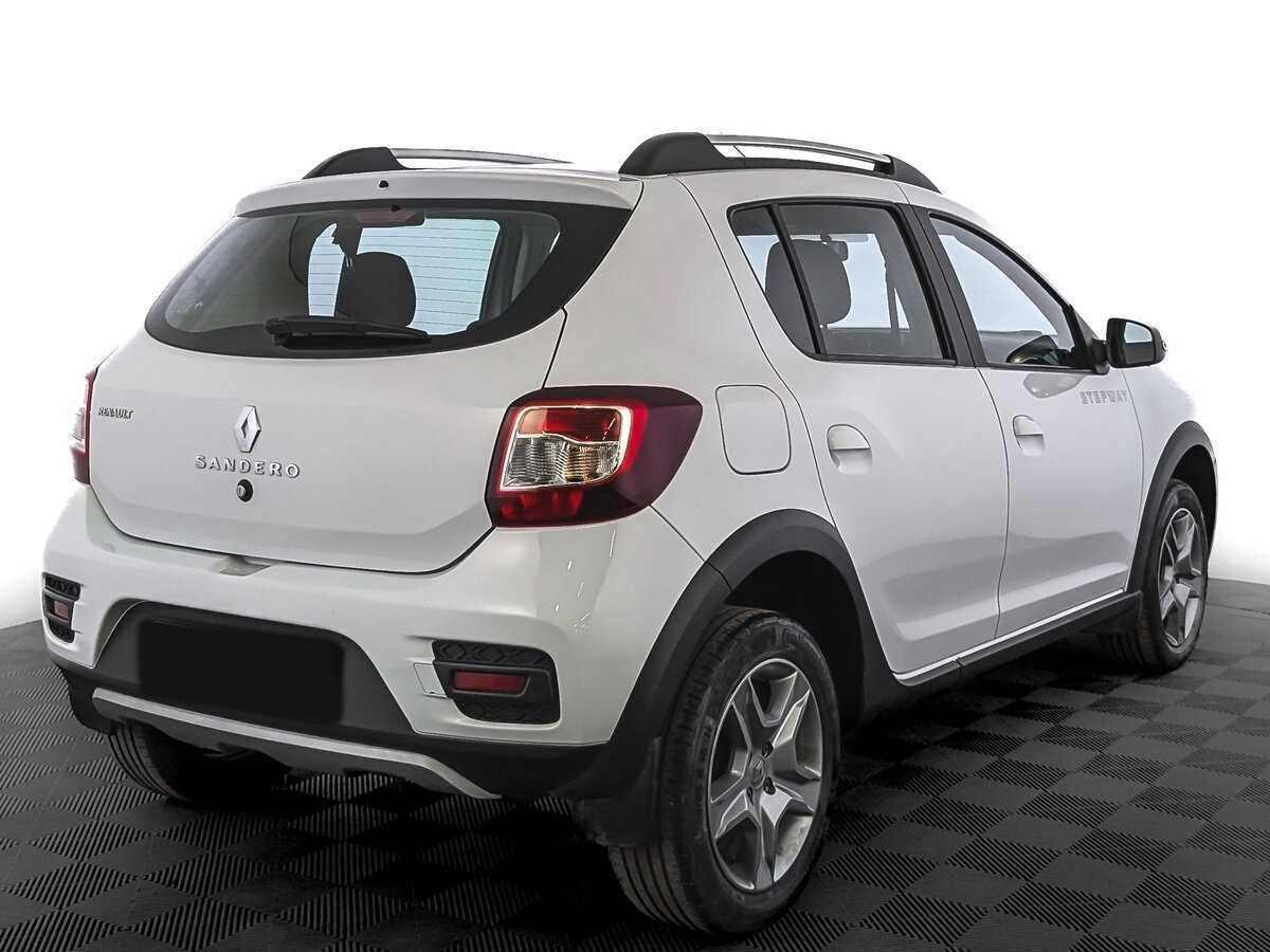 Купить Renault Sandero с пробегом. Фото: #4