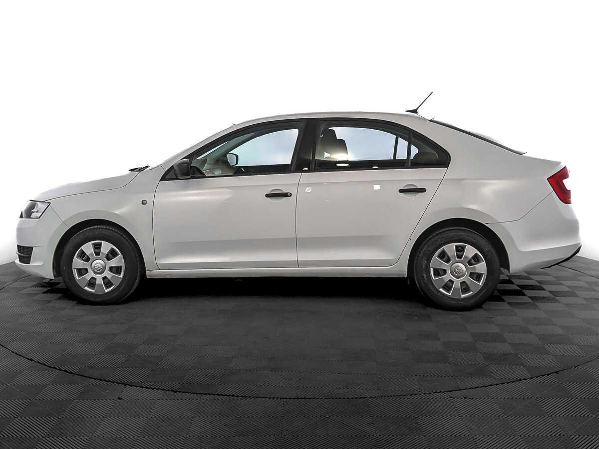 Купить Skoda Rapid с пробегом. Фото: #7