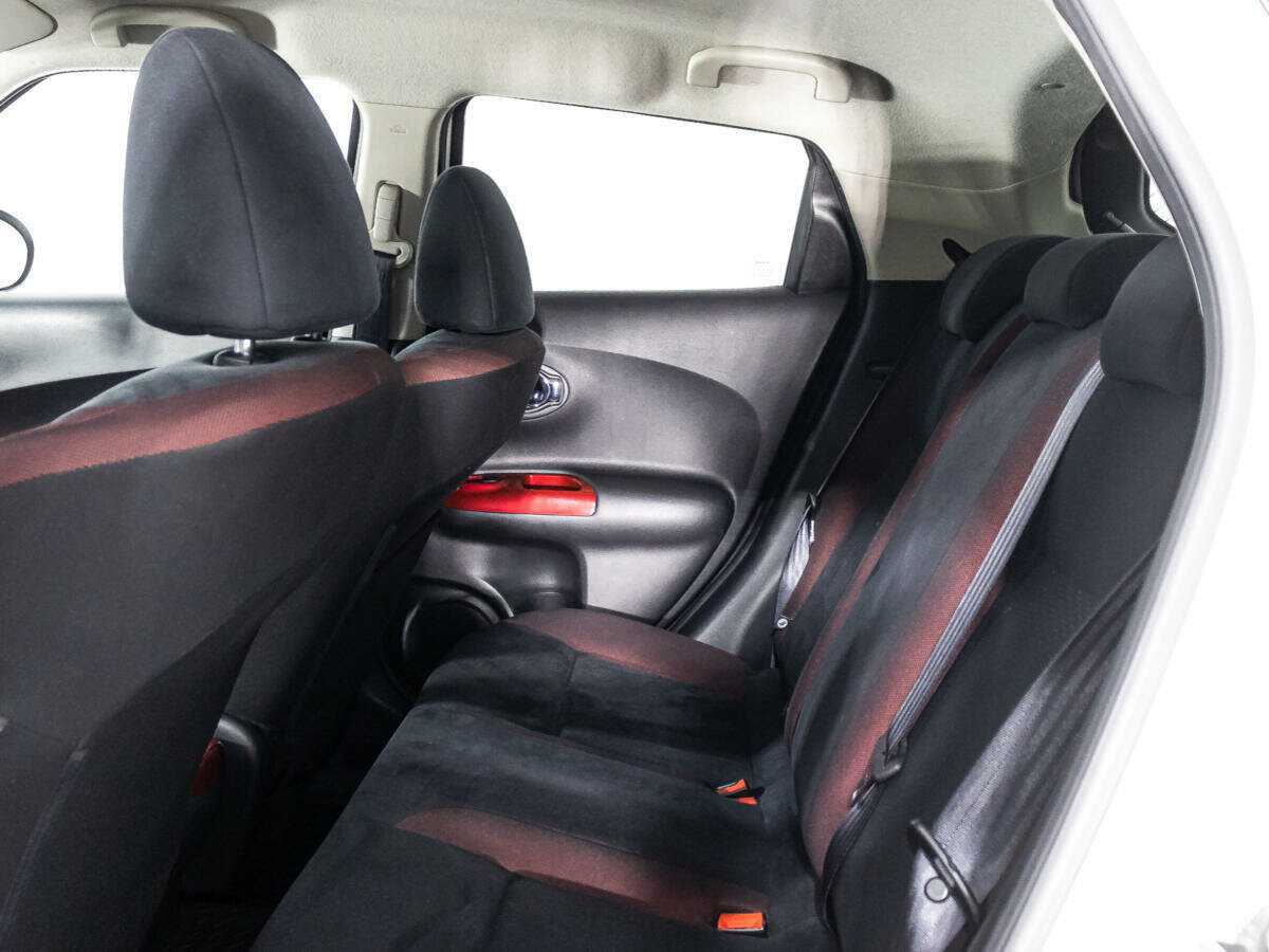 Купить Nissan Juke с пробегом. Фото: #9