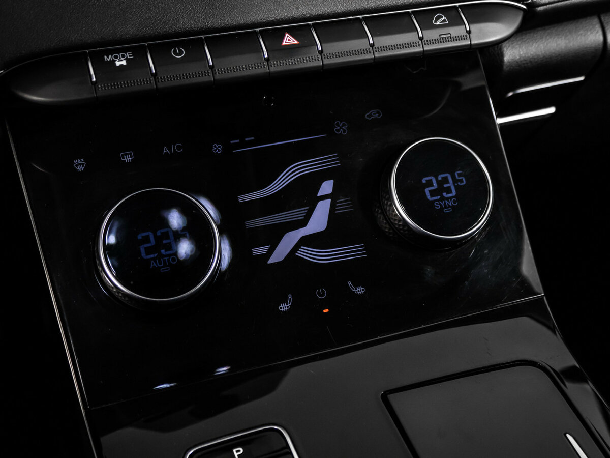 Купить EXEED LX с пробегом. Фото: #17