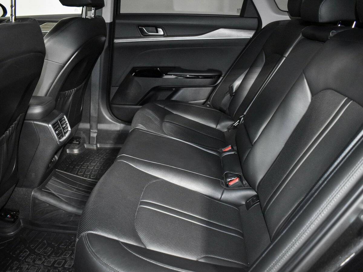 Купить Kia K5 с пробегом. Фото: #10