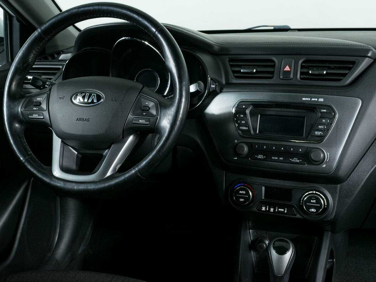 Купить Kia Rio с пробегом. Фото: #9
