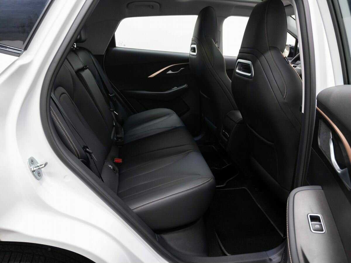 Купить OMODA C5 с пробегом. Фото: #10