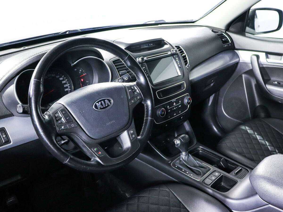 Купить Kia Sorento с пробегом. Фото: #9