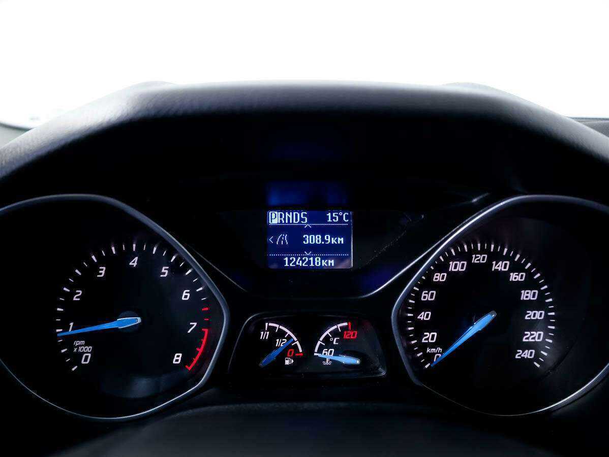 Купить Ford Focus с пробегом. Фото: #10