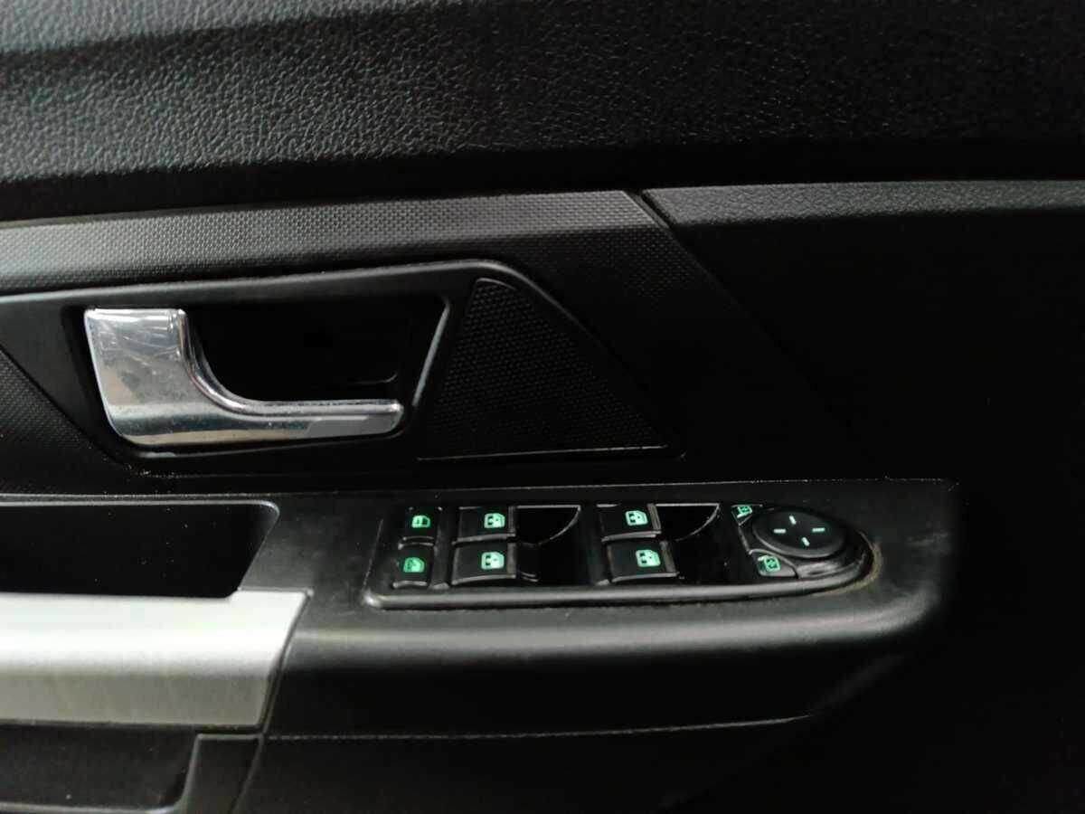 Купить УАЗ Patriot с пробегом. Фото: #14