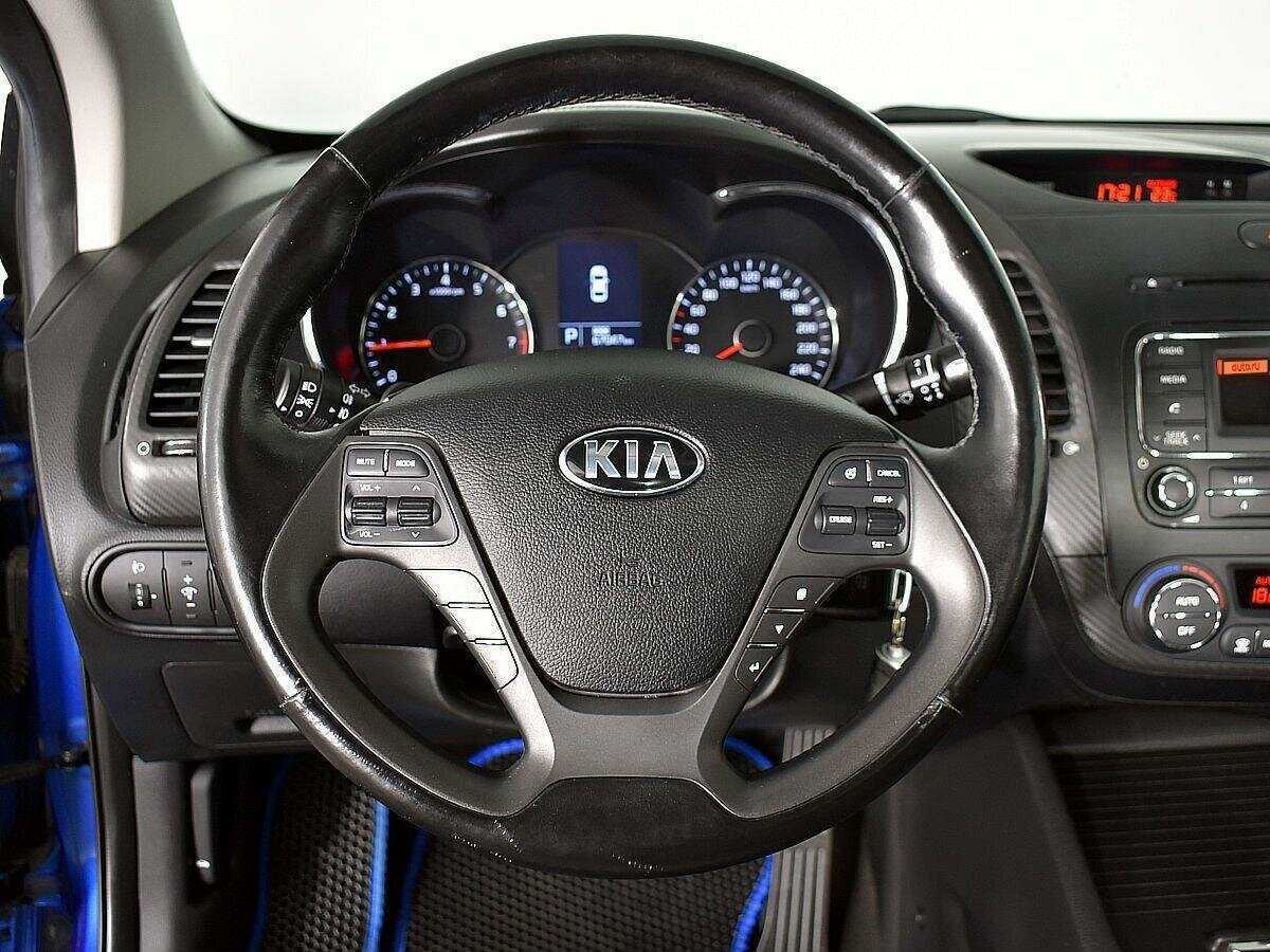 Купить Kia Cerato с пробегом. Фото: #10
