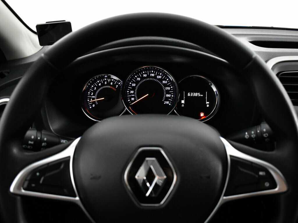 Купить Renault Sandero с пробегом. Фото: #10