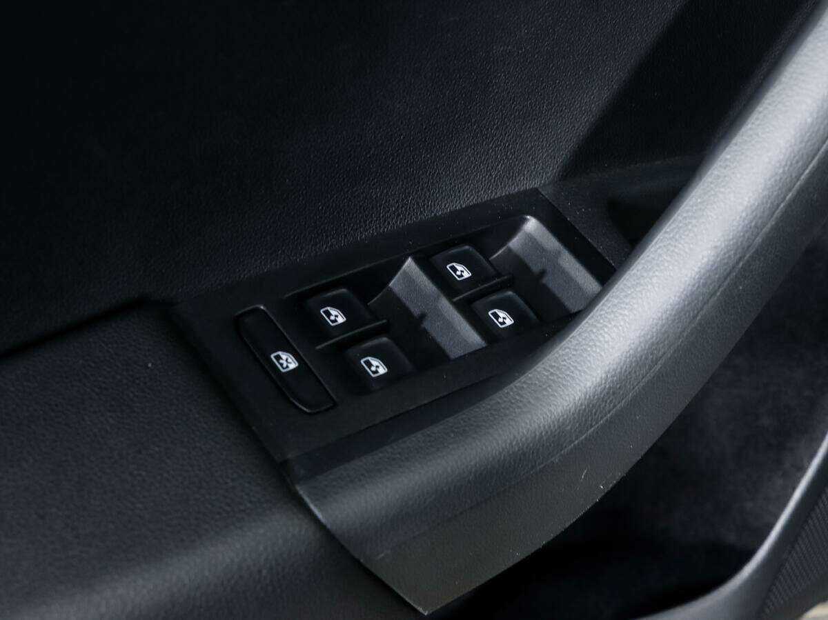 Купить Skoda Octavia с пробегом. Фото: #12