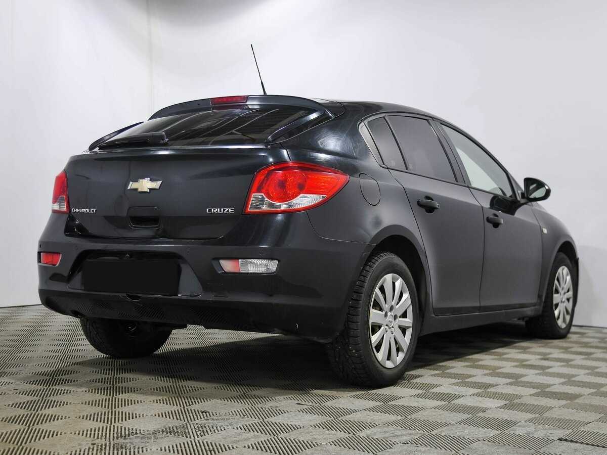 Купить Chevrolet Cruze с пробегом. Фото: #3