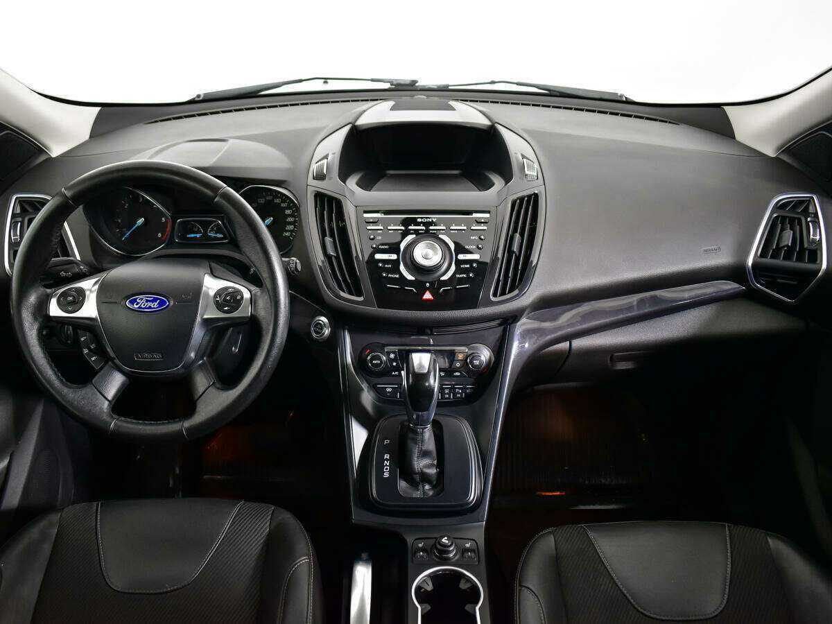 Купить Ford Kuga с пробегом. Фото: #11