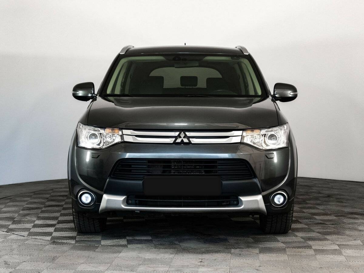 Купить Mitsubishi Outlander с пробегом. Фото: #1