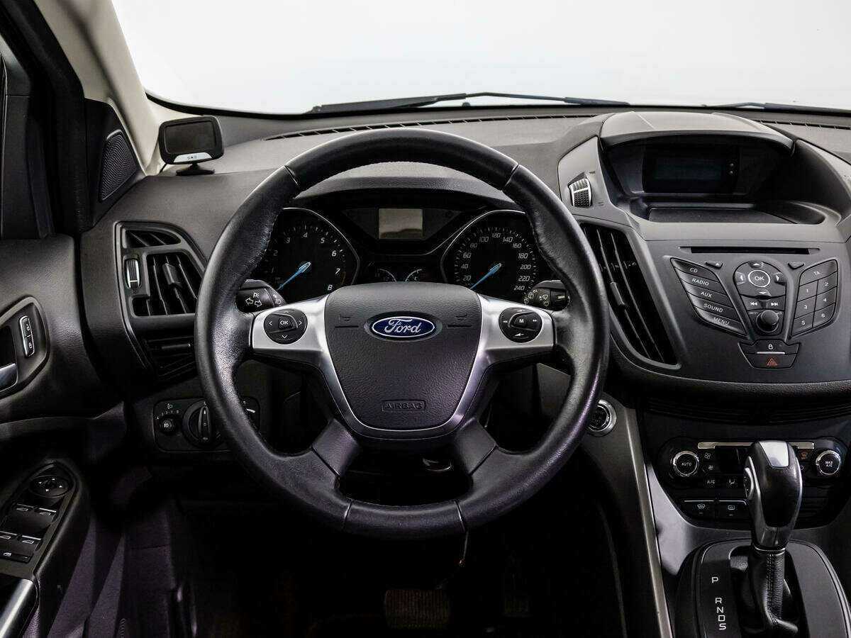 Купить Ford Kuga с пробегом. Фото: #11