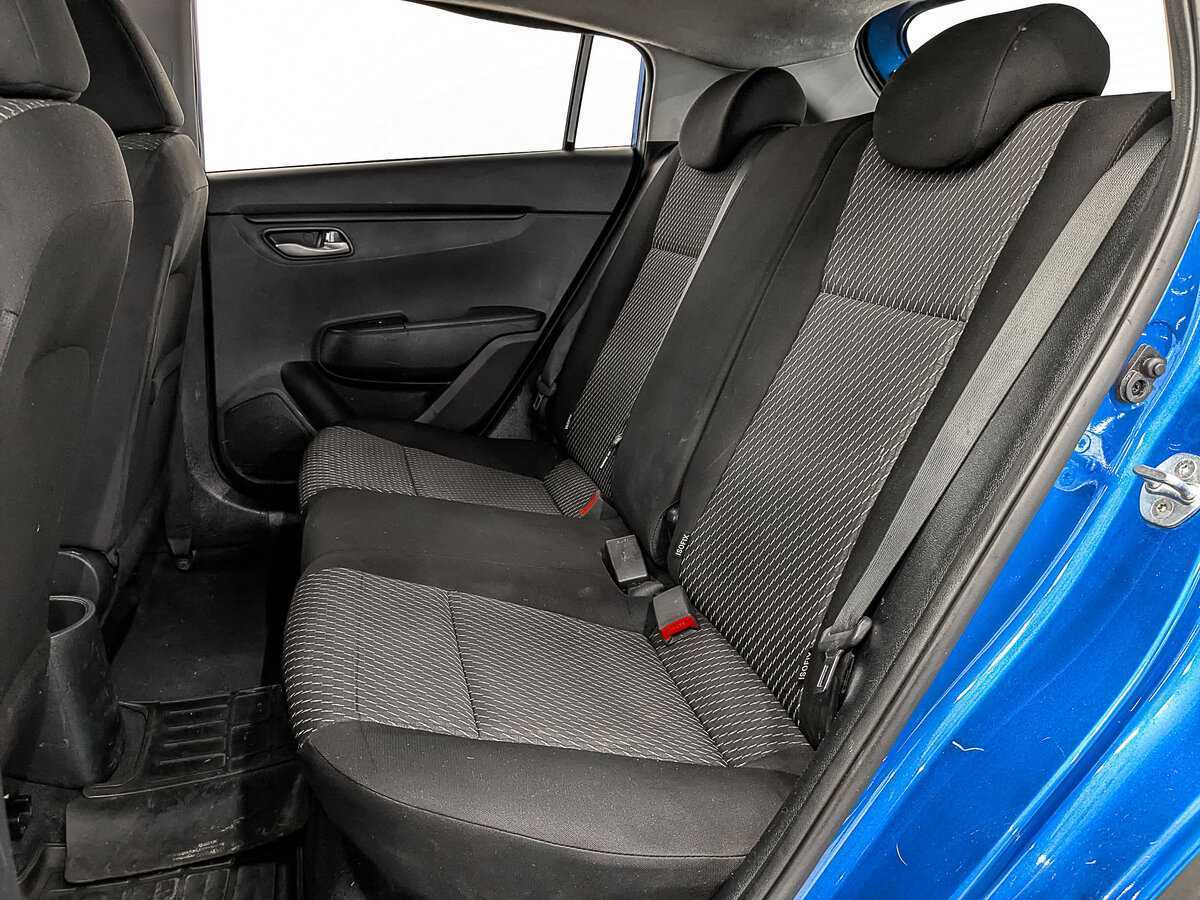 Купить Kia Rio с пробегом. Фото: #17