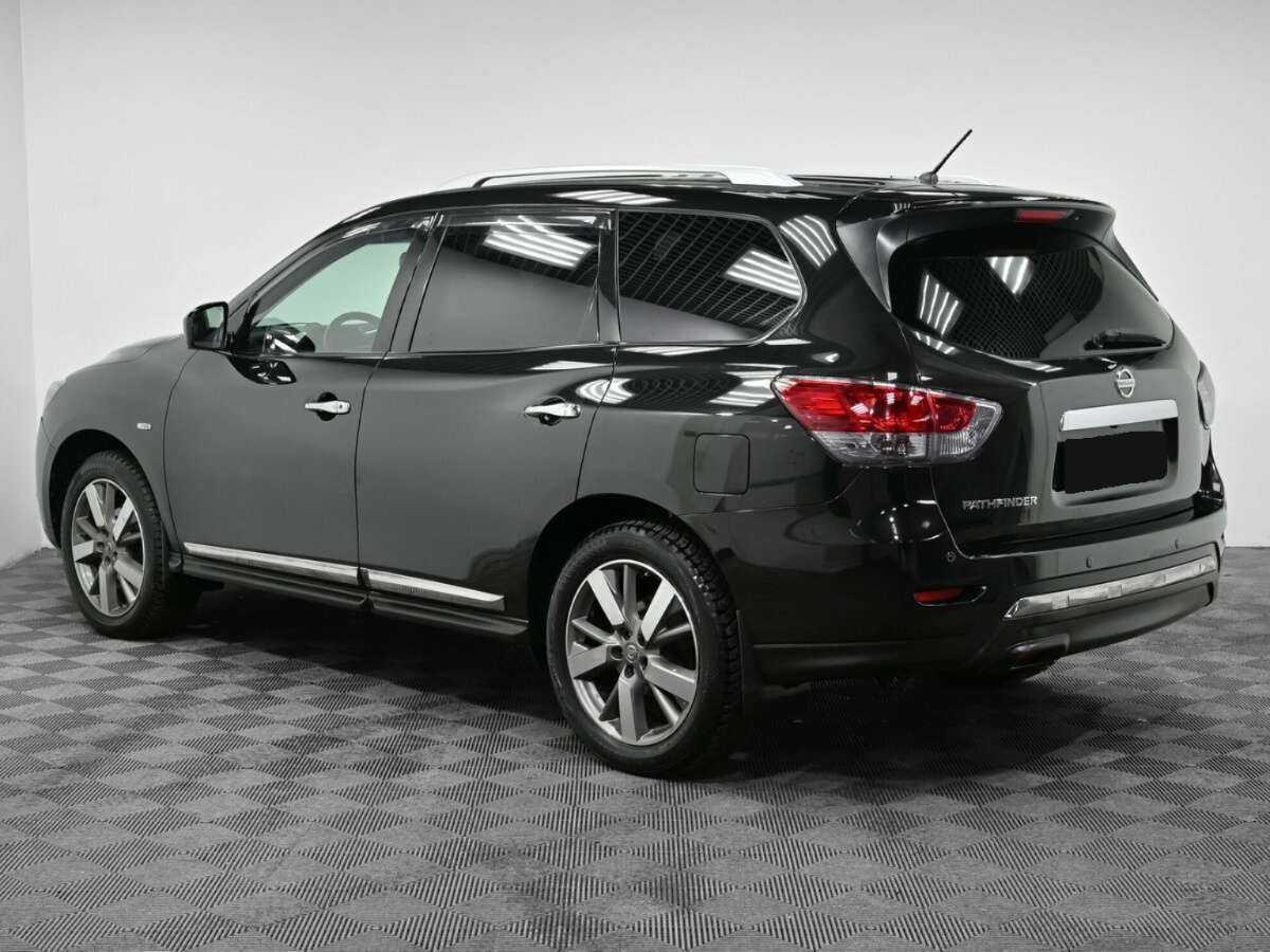 Купить Nissan Pathfinder с пробегом. Фото: #3