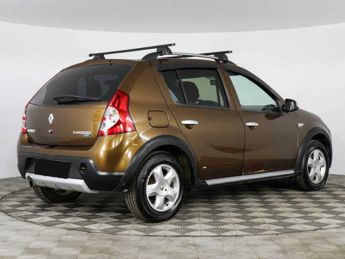 Купить Renault Sandero с пробегом. Фото: #2