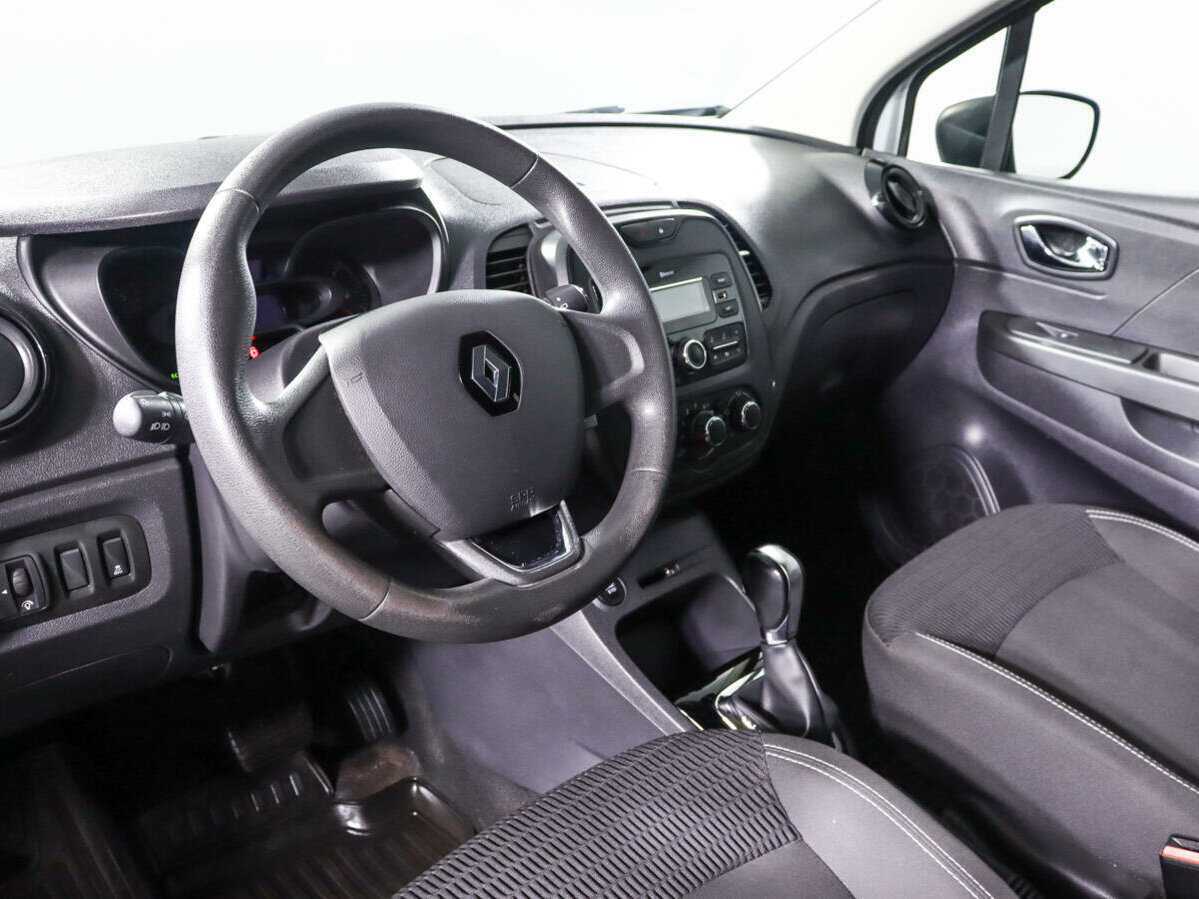 Купить Renault Kaptur с пробегом. Фото: #10
