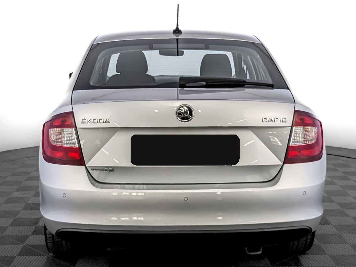 Купить Skoda Rapid с пробегом. Фото: #5