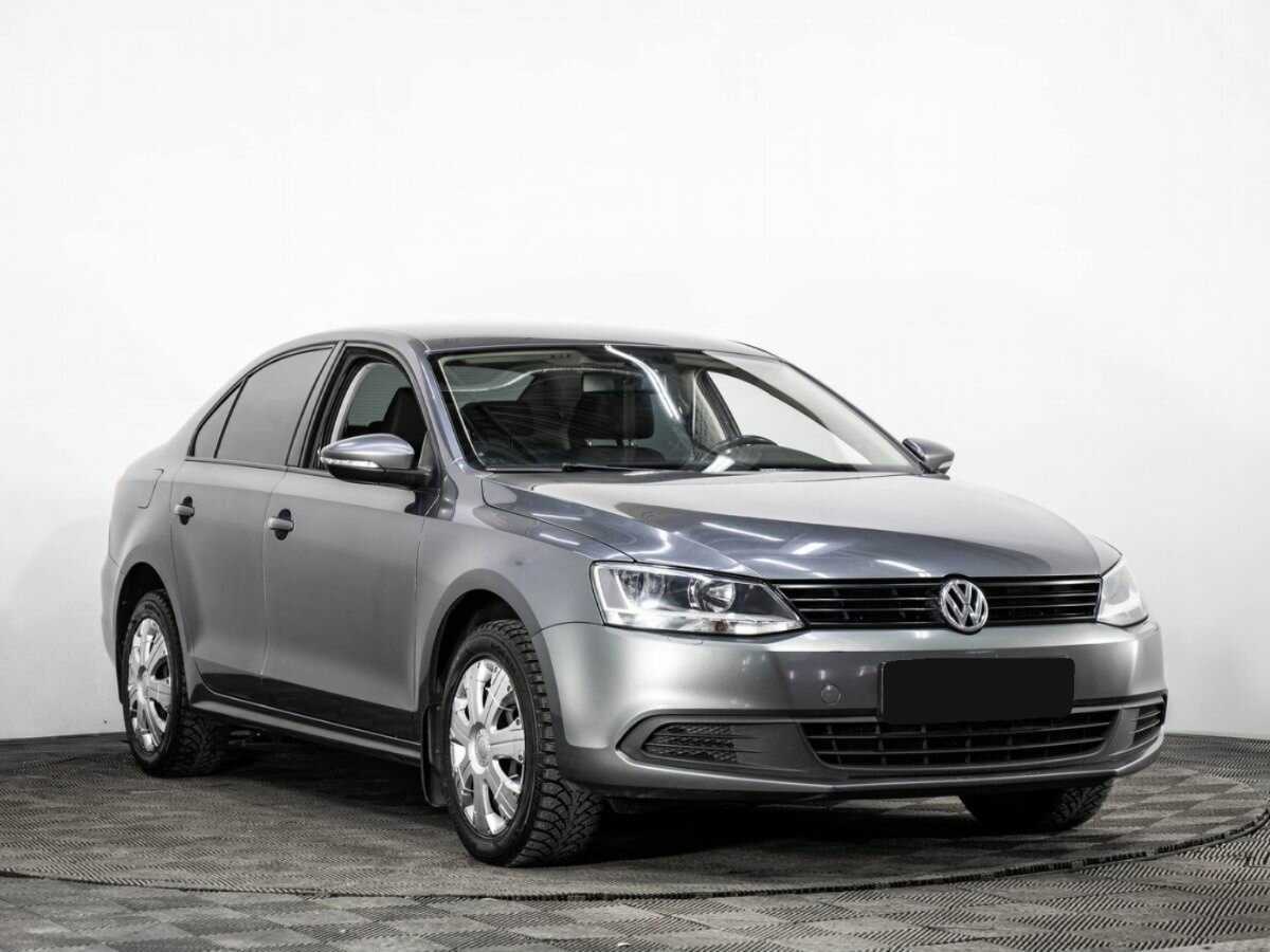 Купить Volkswagen Jetta с пробегом. Фото: #2