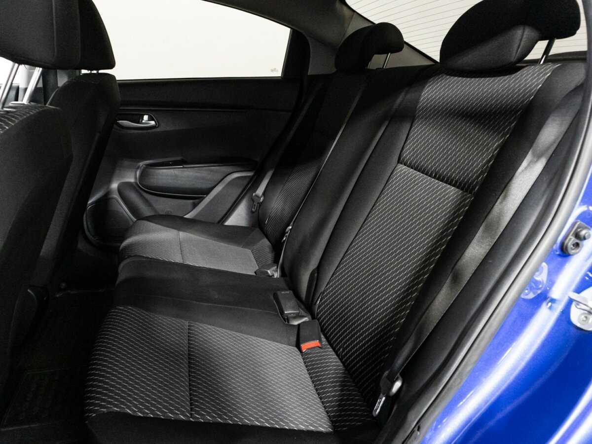 Купить Kia Rio с пробегом. Фото: #9