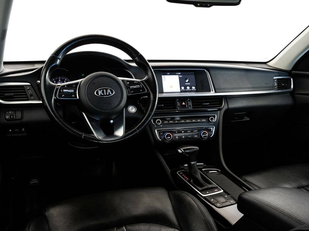 Купить Kia Optima с пробегом. Фото: #8