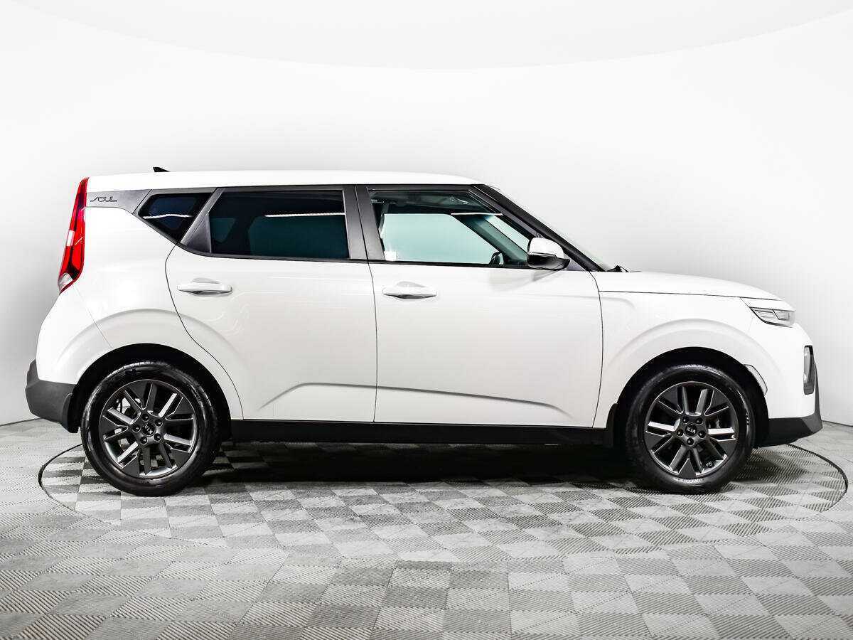 Купить Kia Soul с пробегом. Фото: #3