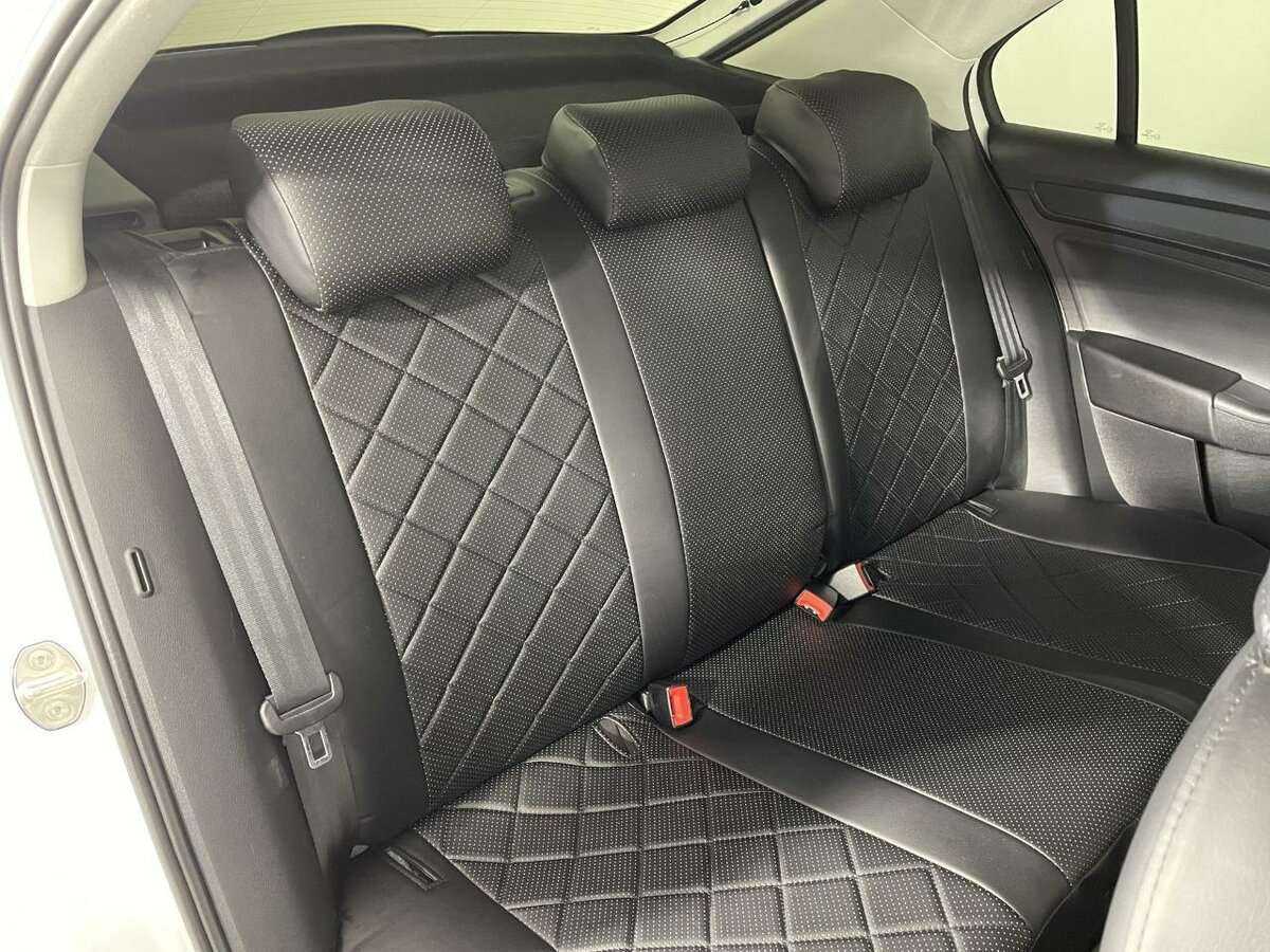 Купить Skoda Rapid с пробегом. Фото: #14