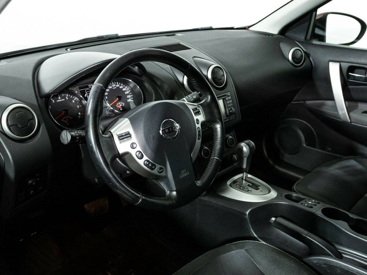 Купить Nissan Qashqai с пробегом. Фото: #10